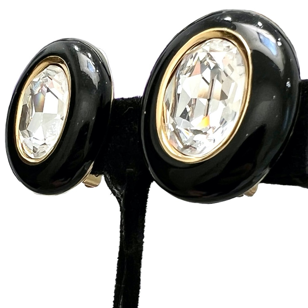 CHRISTIAN DIOR BLACK ENAMEL & FACETED CRYSTAL OVAL CLIP ON EARRINGS - Picture 14 of 16